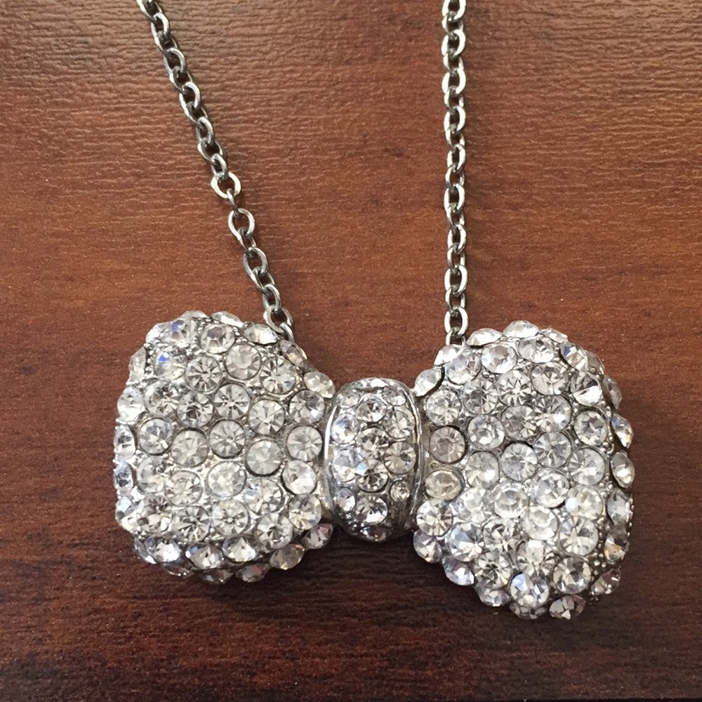 Silver Bow Necklace